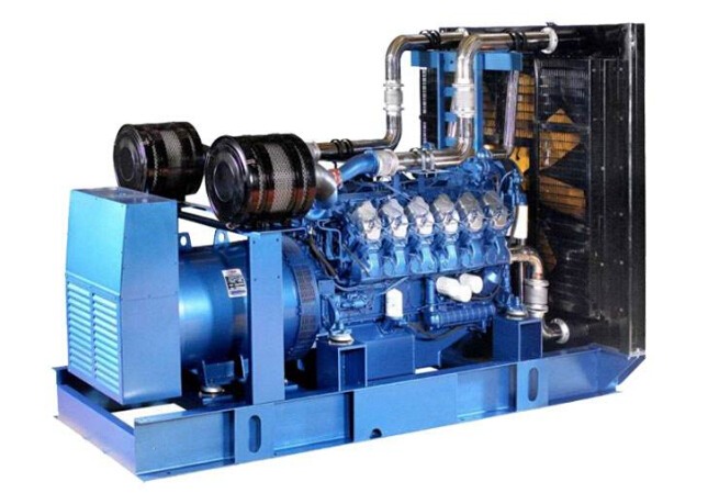 怀化康明斯30kw小型柴油二手发电机组